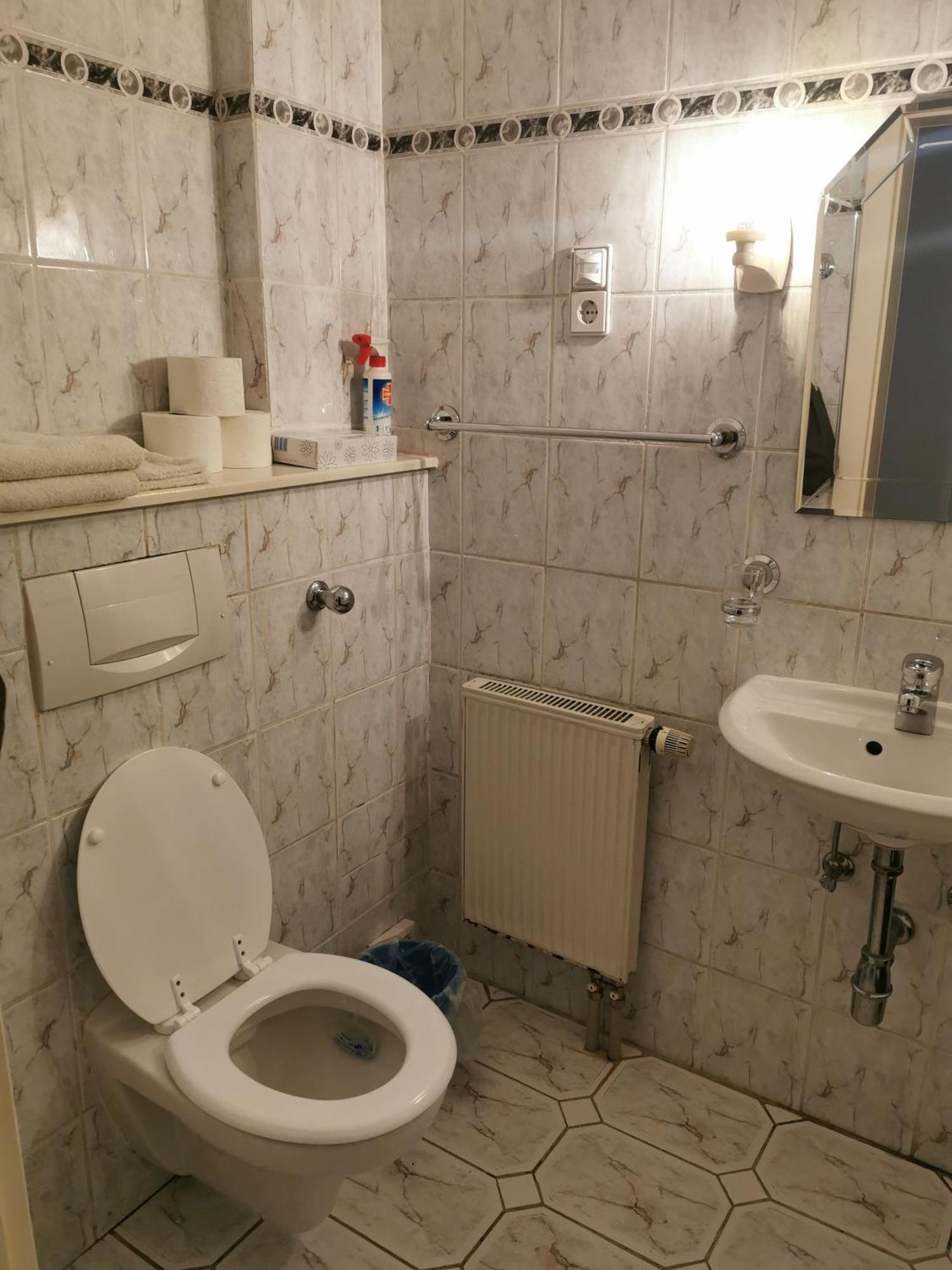 Ferienunterkuenfte In Sievering Mit Self-Check-In Виена Екстериор снимка